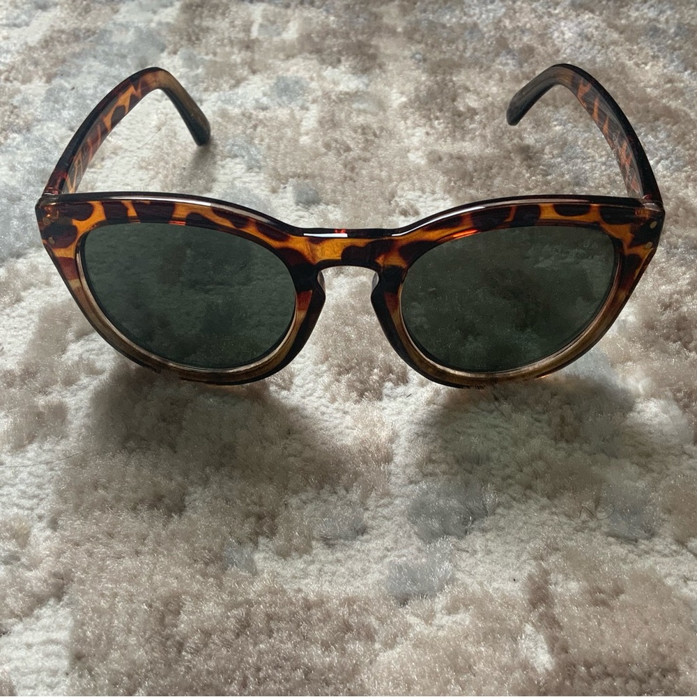Tortoise Shell Sunglasses